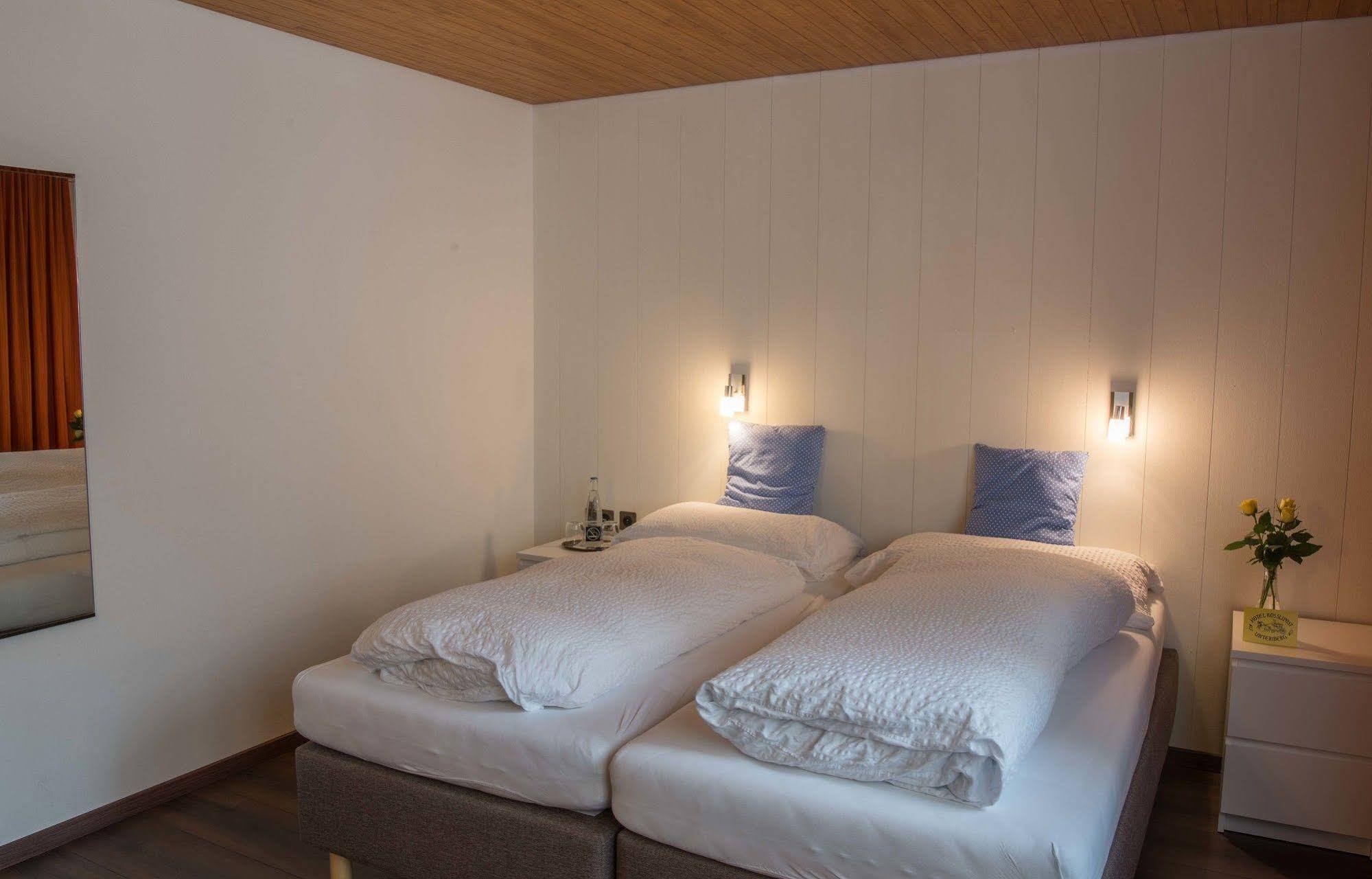 Hotel Garni Rösslipost Unteriberg Exteriör bild
